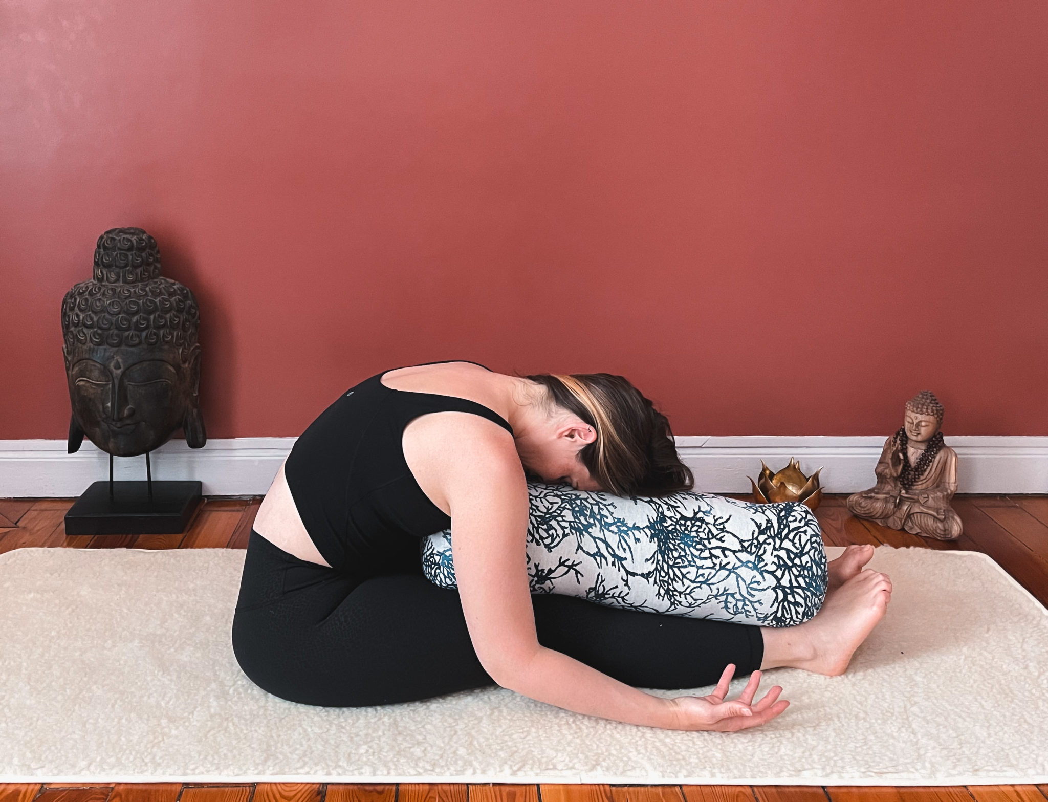 Yin Yoga Guide Complet Super Postures Avec Une Pro