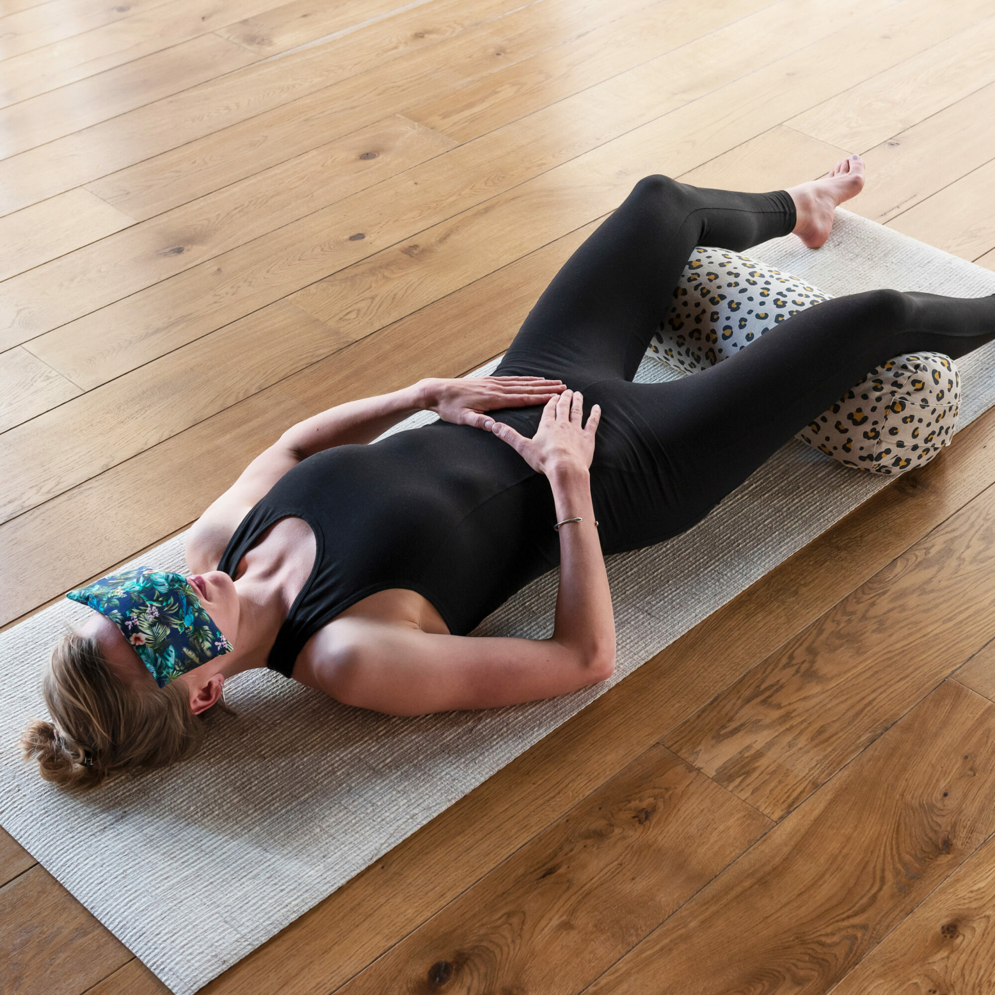 BOLSTER <br> LEOPARD