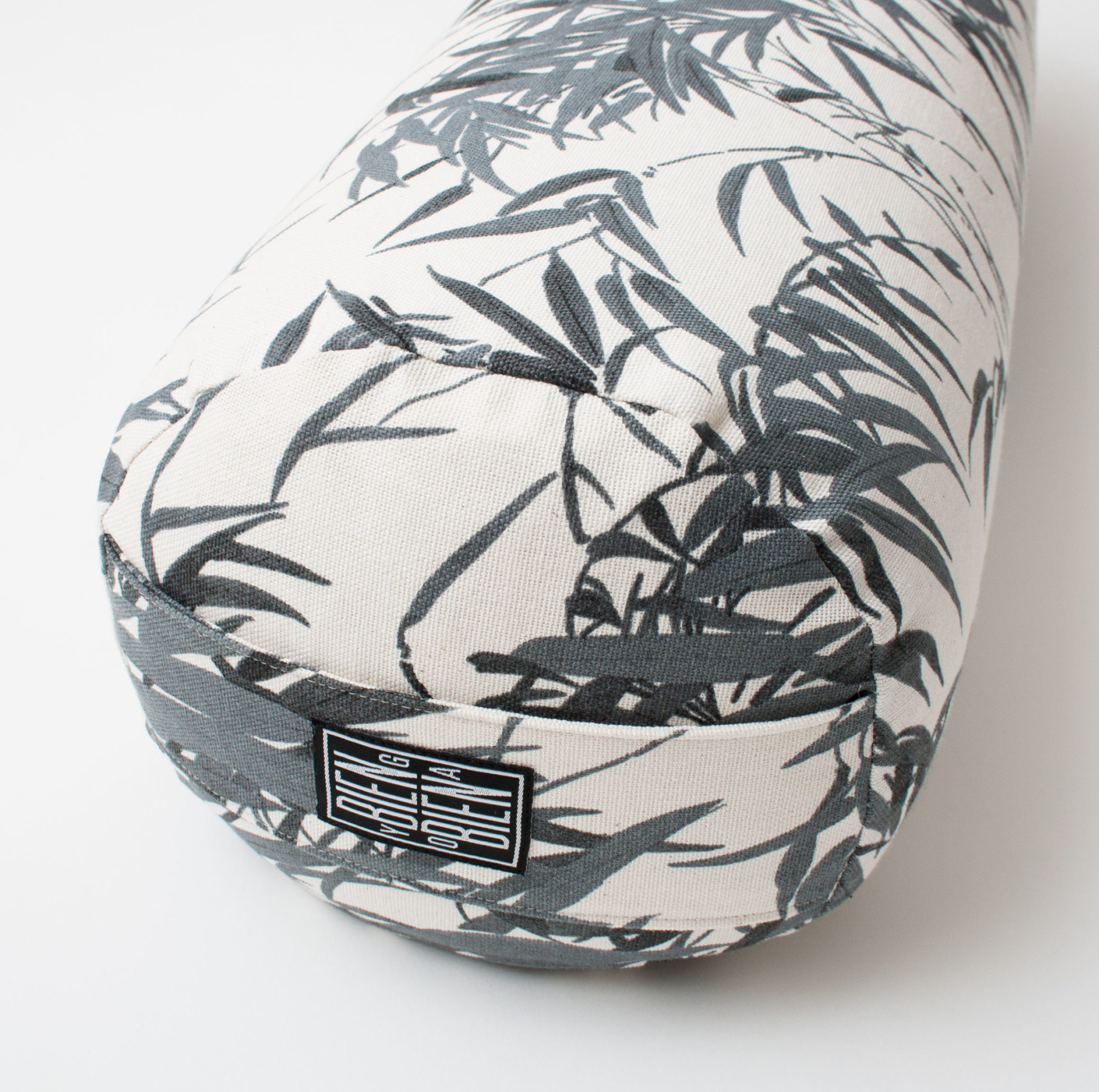 BOLSTER <br> BUBANZA GREY – Image 3