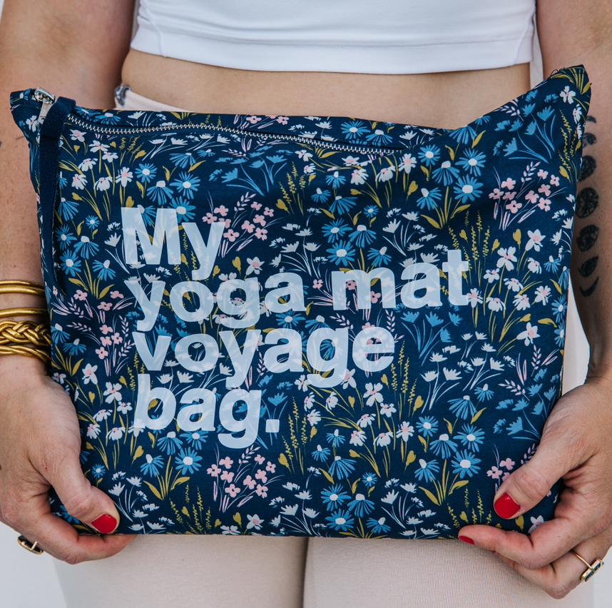 POCHETTE POUR <br> TAPIS DE VOYAGE <br> LA YOGA TRIBE