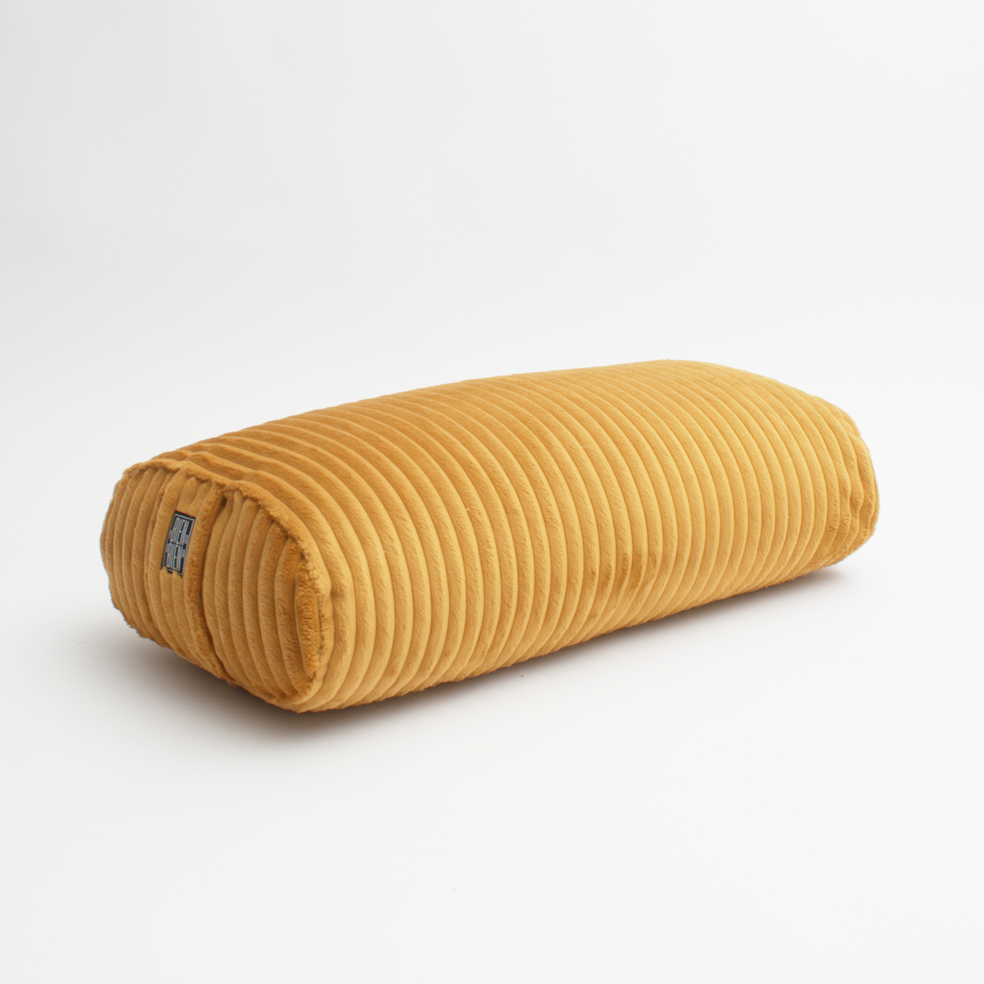 BOLSTER OVALE <br> VELVET NUTS
