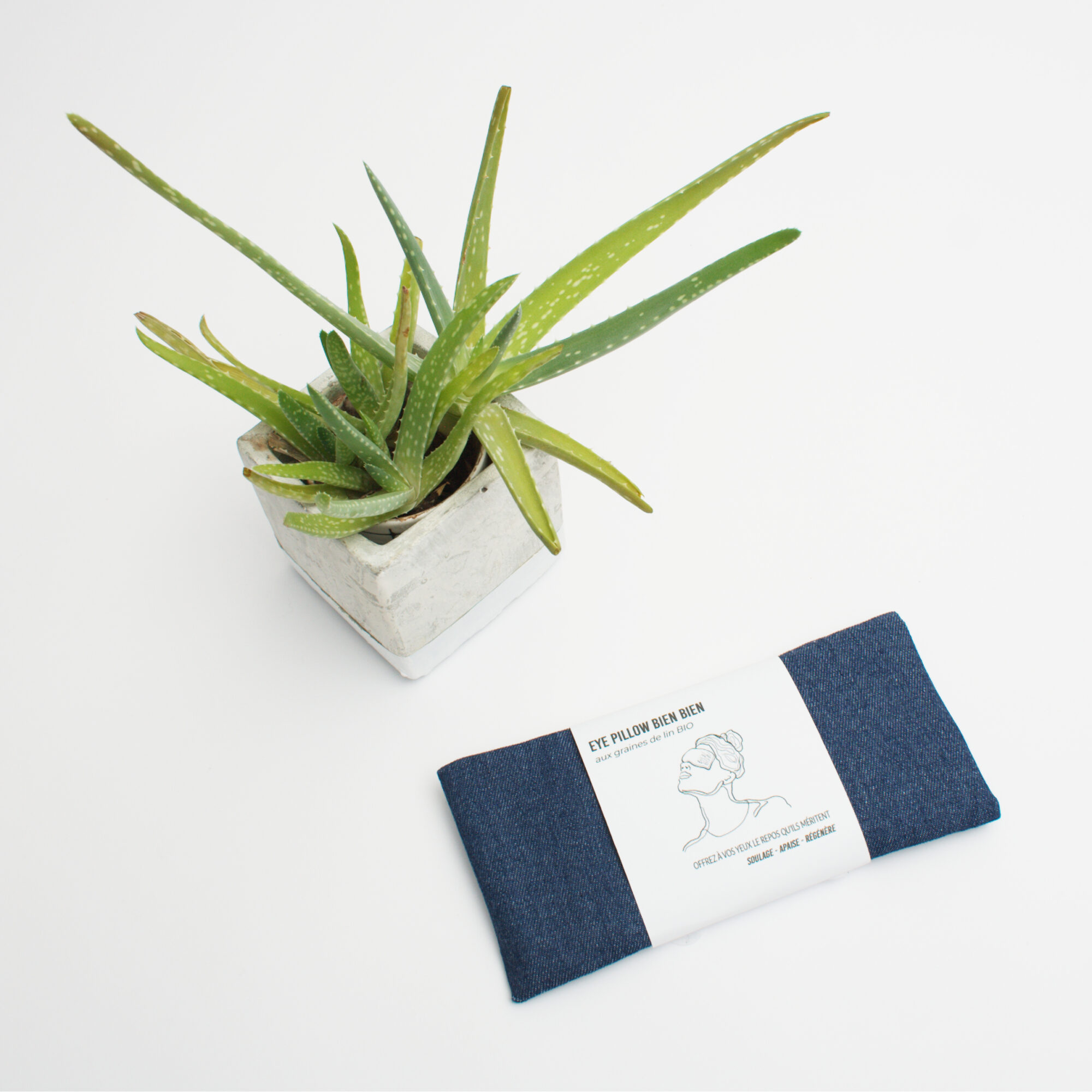 EYE PILLOW <br> BLUE JEAN