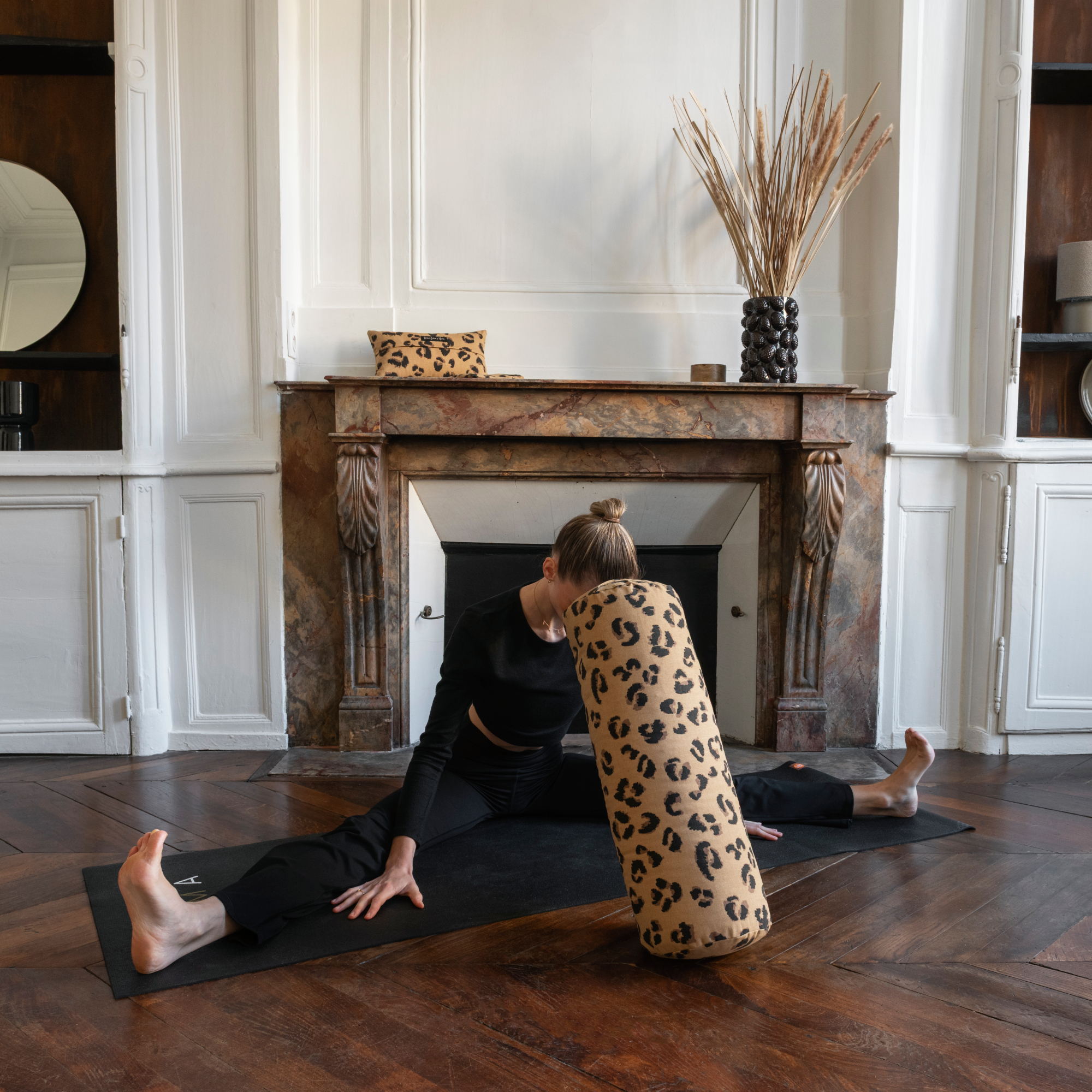 BOLSTER <br> BIEN BIEN X YOMA