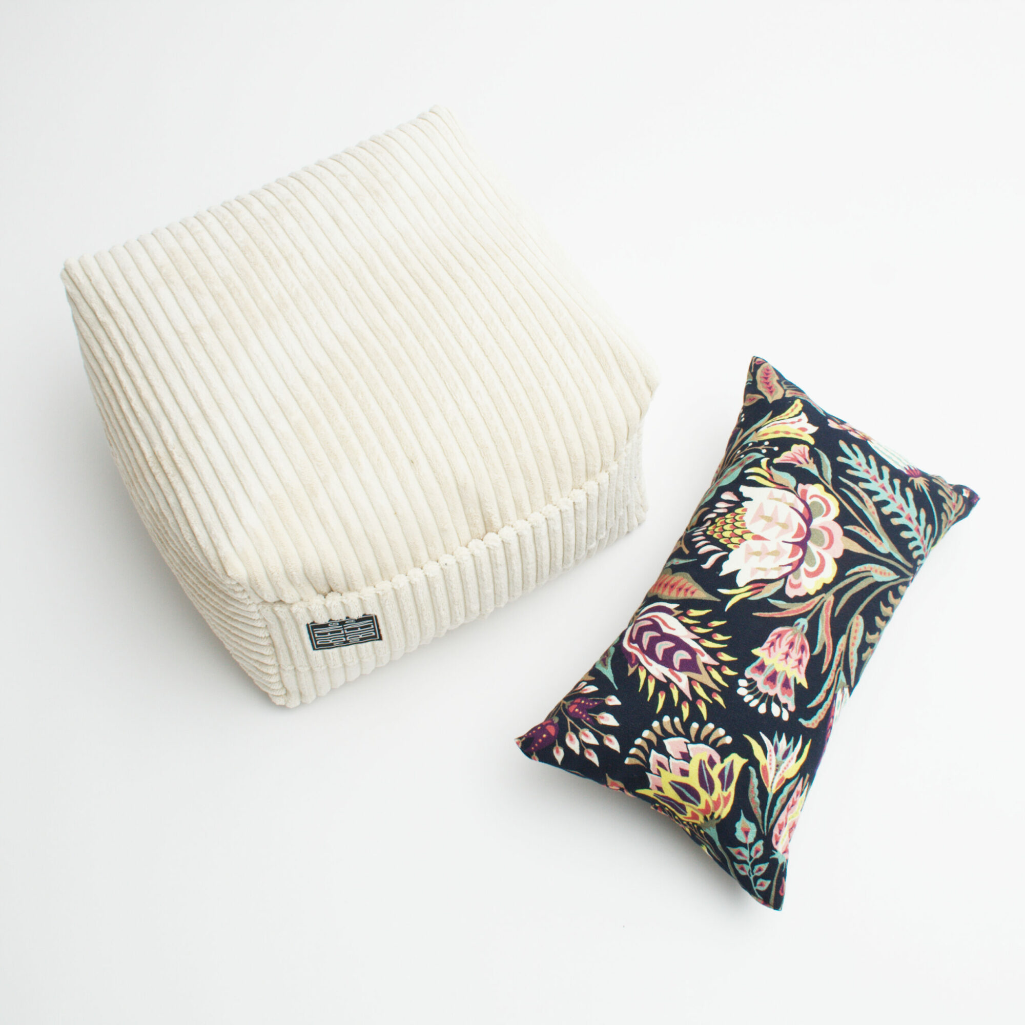 BLOC <br> VELVET ECRU