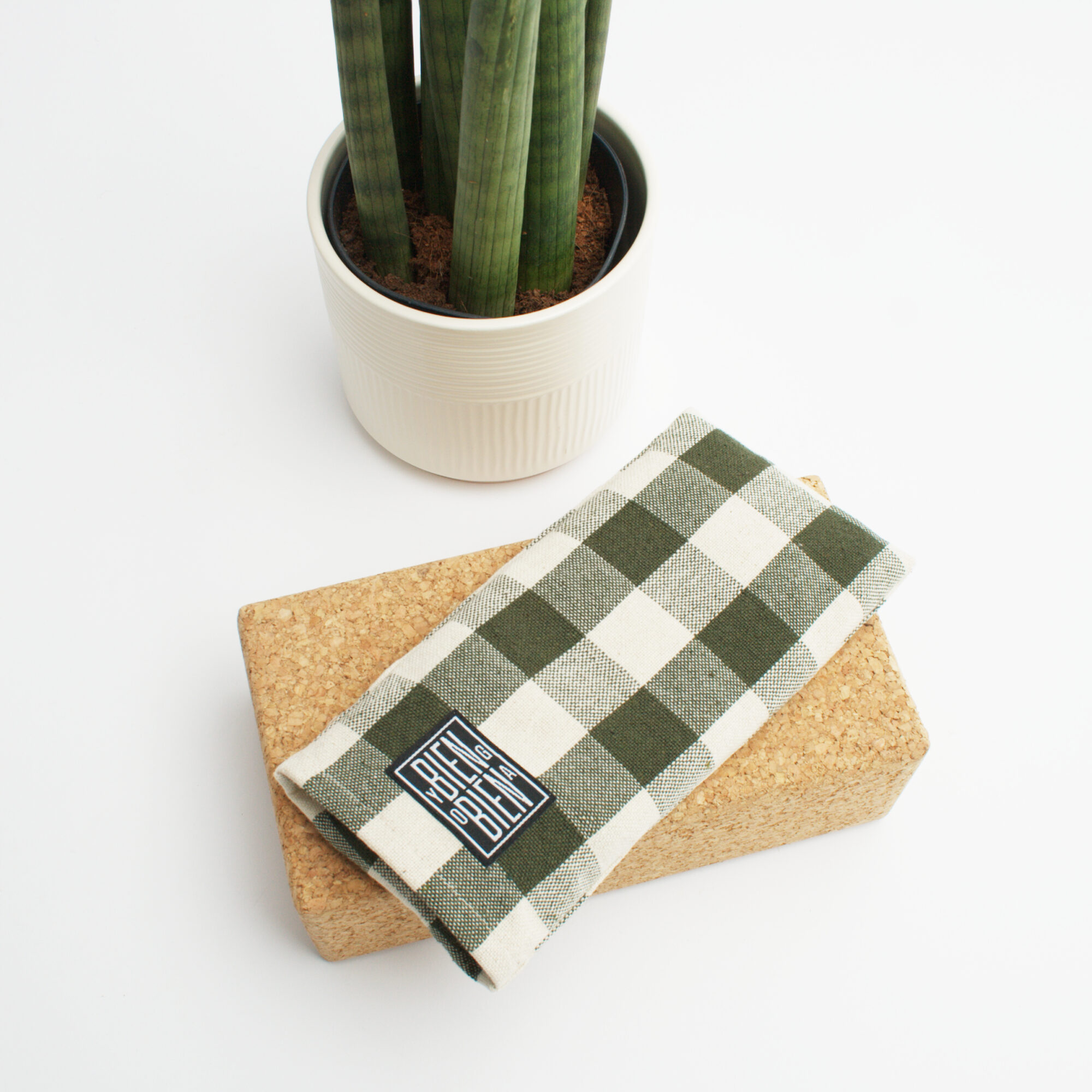 EYE PILLOW <br> VICHY KAKI